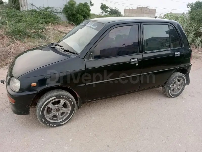 Daihatsu Cuore 2002