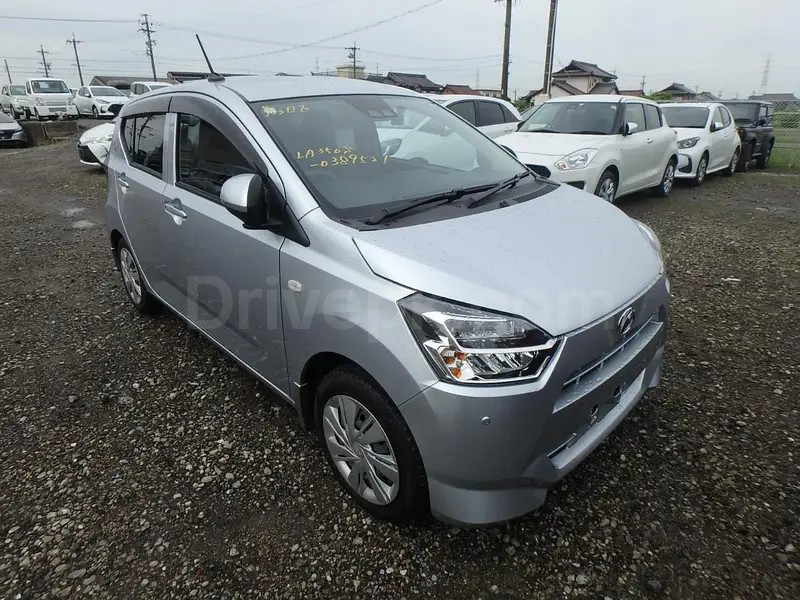 Daihatsu Mira 2023