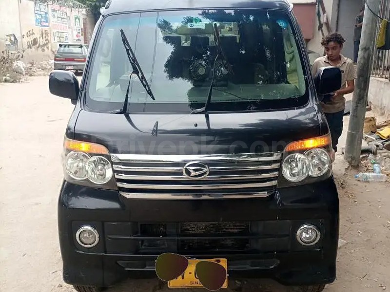 Daihatsu Atrai Wagon 2011
