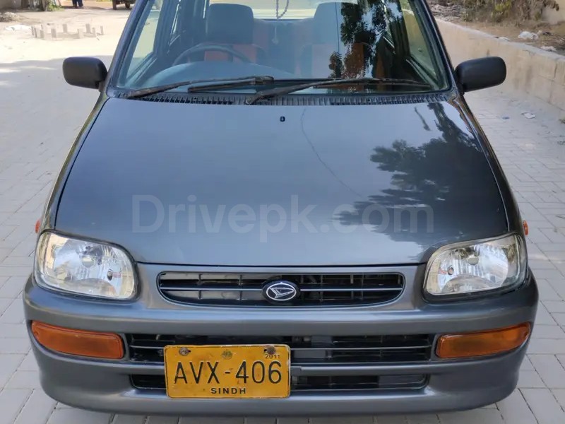 Daihatsu Cuore 2011