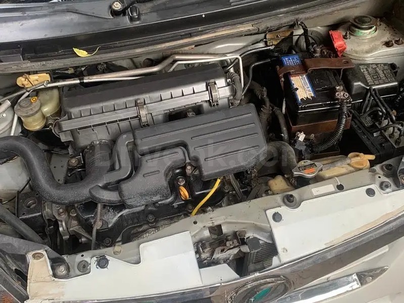 Daihatsu Mira 2013