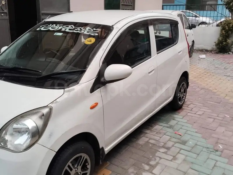 Daihatsu Mira 2007