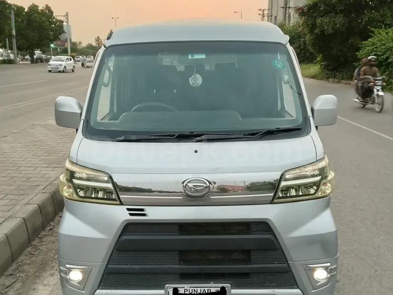 Daihatsu Hijet 2018