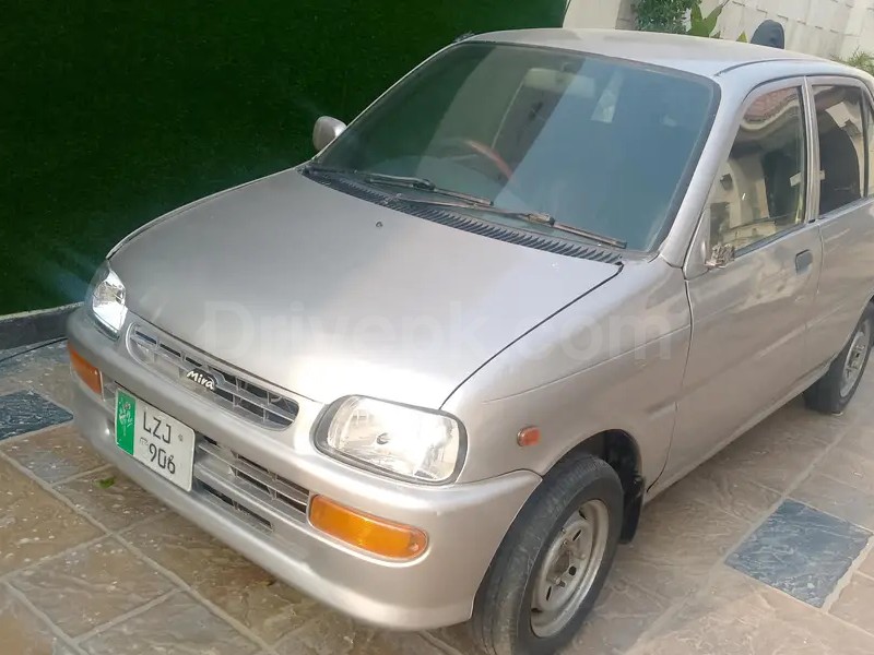 Daihatsu Cuore 2004