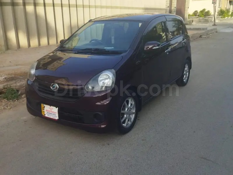 Daihatsu Mira 2013