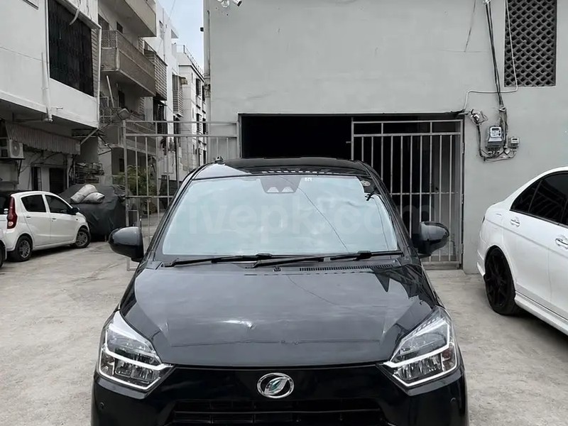 Daihatsu Mira 2021