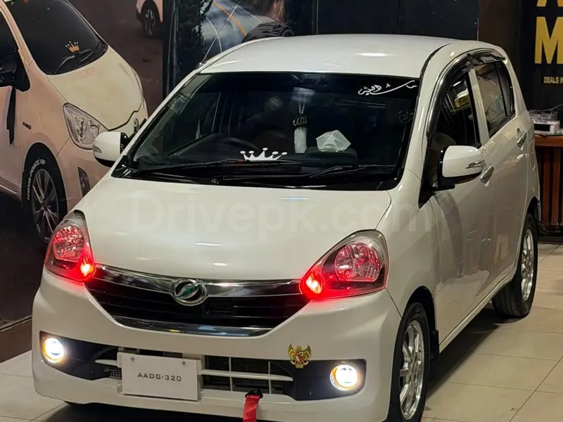 Daihatsu Mira 2013