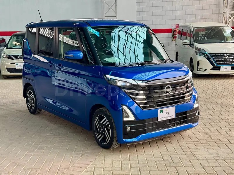 Nissan Roox 2023