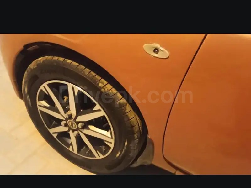 Nissan March 2007