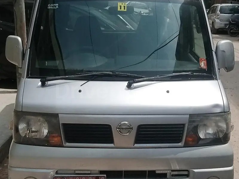 Nissan Clipper 2011