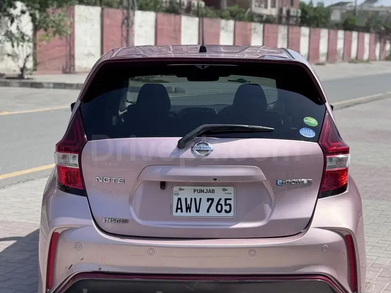 Nissan Note E Power 2018