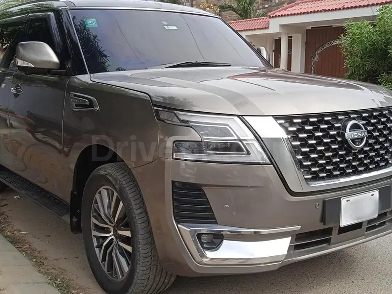 Nissan Patrol 2012