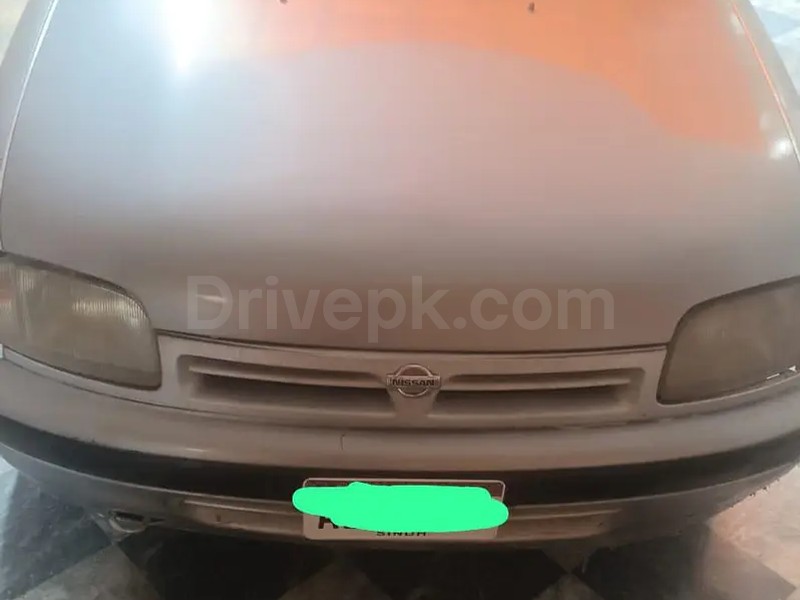 Nissan March 2004