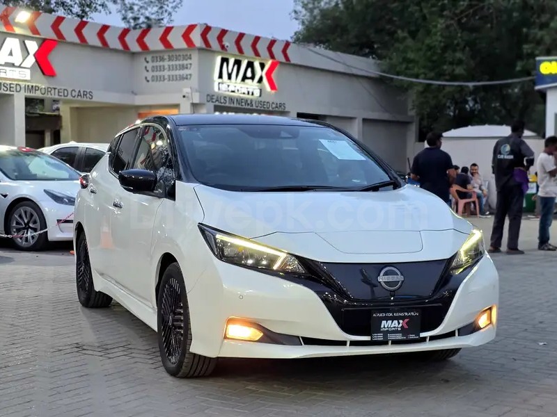 Nissan Leaf 2023