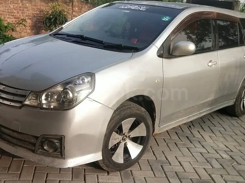 Nissan AD Van 2012