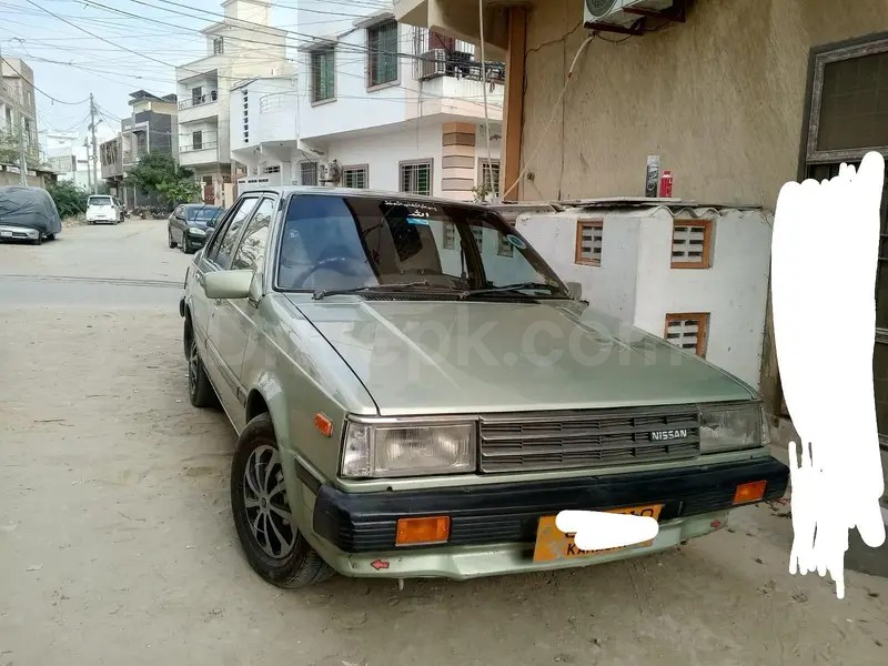 Nissan Sunny 1985