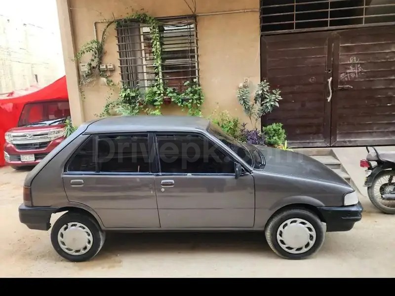 Nissan Other 1990