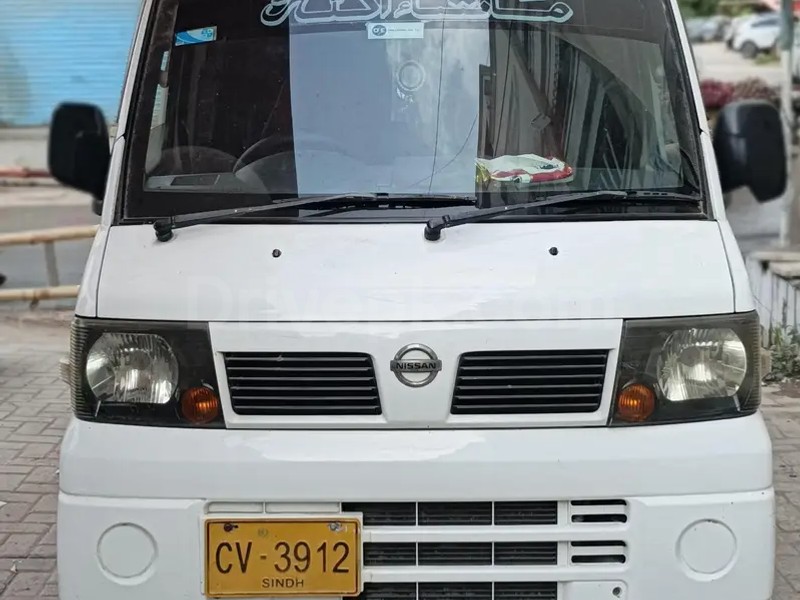 Nissan Clipper 2010