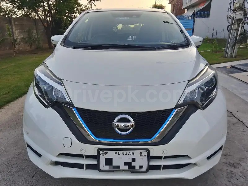 Nissan Note E Power 2018
