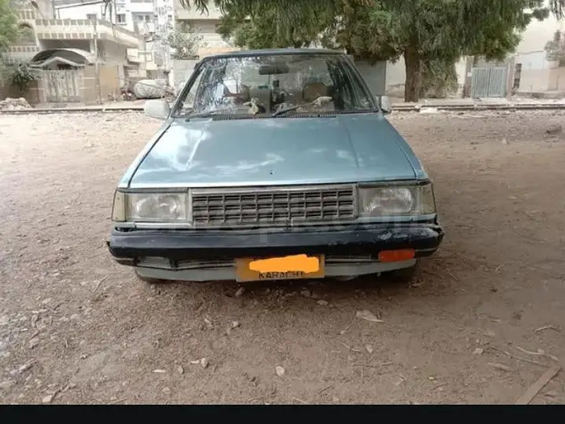 Nissan Sunny 1985