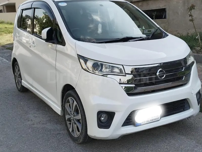 Nissan Dayz Highway Star 2014