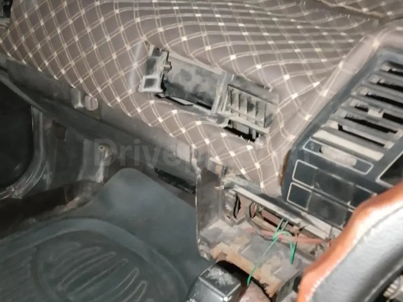 Nissan Sunny 1988