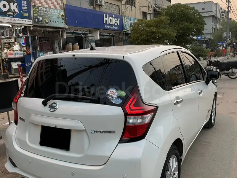 Nissan Note E Power 2018