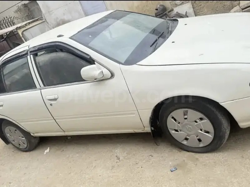 Nissan Sunny 1998