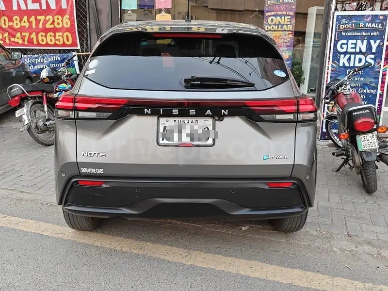 Nissan Note E Power 2021