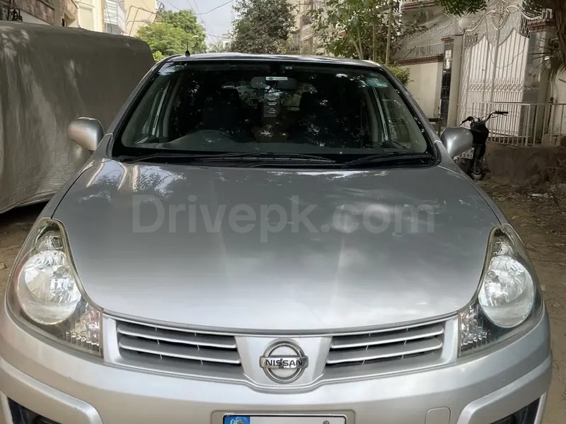 Nissan AD Van 2007