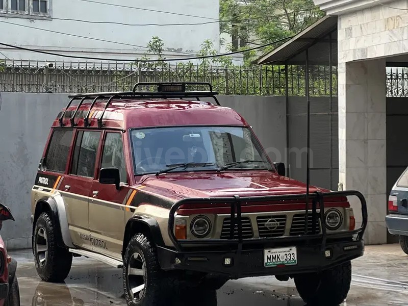 Nissan Patrol 1991
