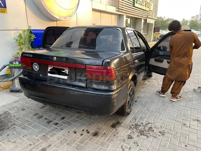 Mitsubishi Lancer 1991
