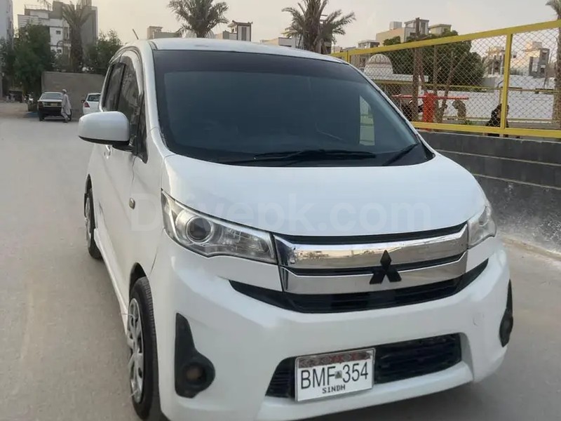 Mitsubishi EK Custom 2014