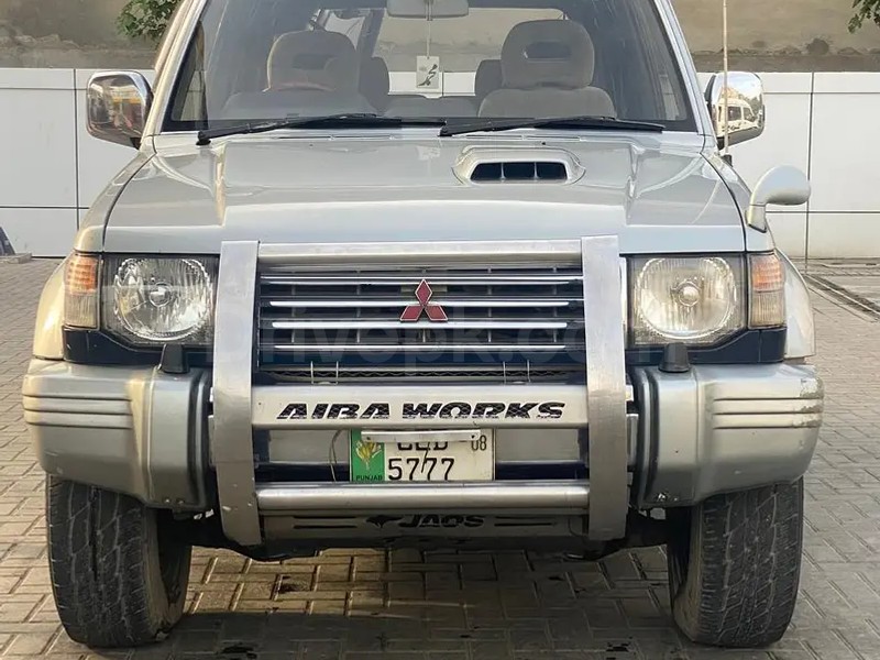 Mitsubishi Pajero 2008