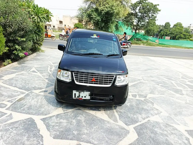 Mitsubishi Ek Wagon 2017