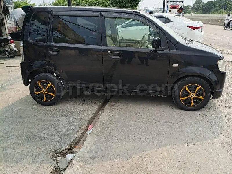 Mitsubishi Ek Wagon 2011