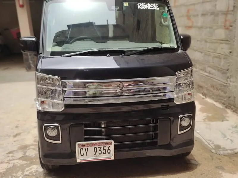 Mitsubishi Ek Wagon 2015