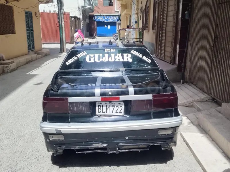 Mitsubishi Galant 1990