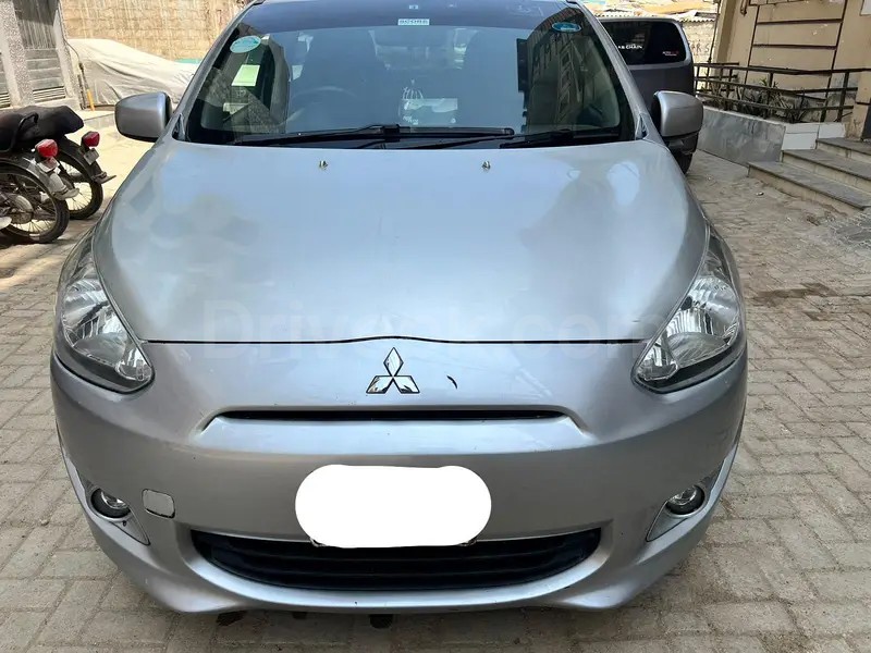 Mitsubishi Mirage 2013