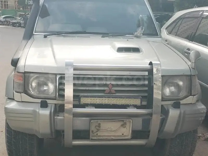 Mitsubishi Pajero 1997