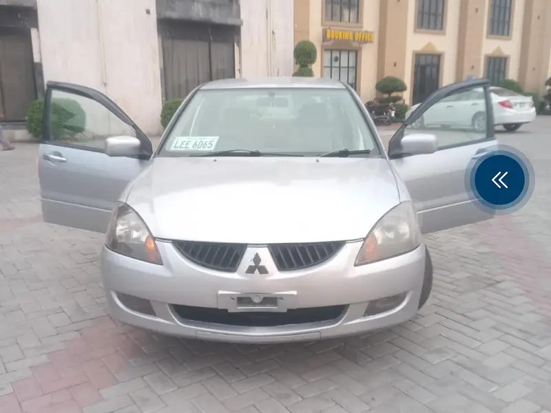 Mitsubishi Lancer 2005