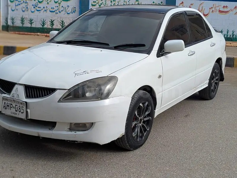 Mitsubishi Lancer 2005