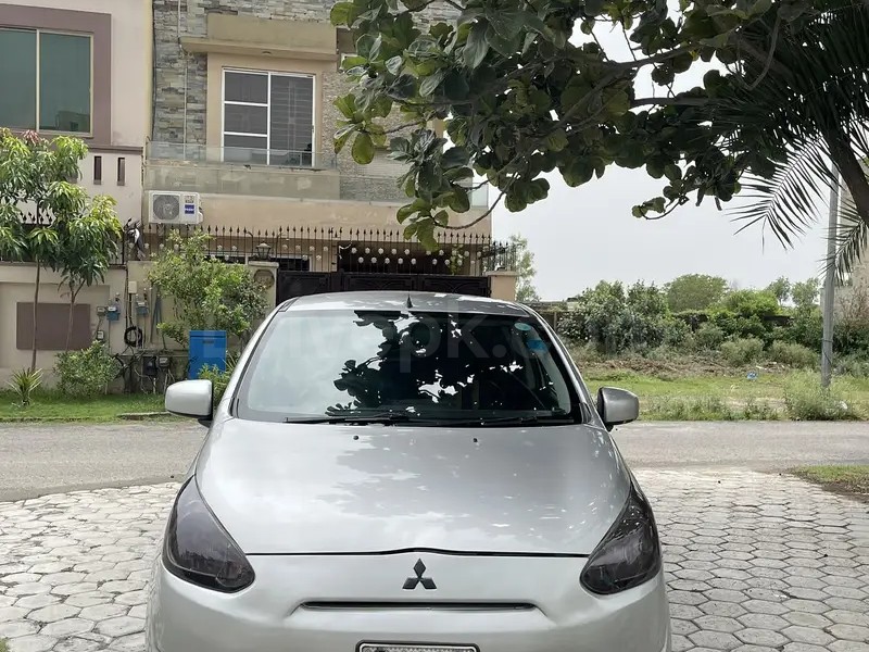 Mitsubishi Mirage 2014