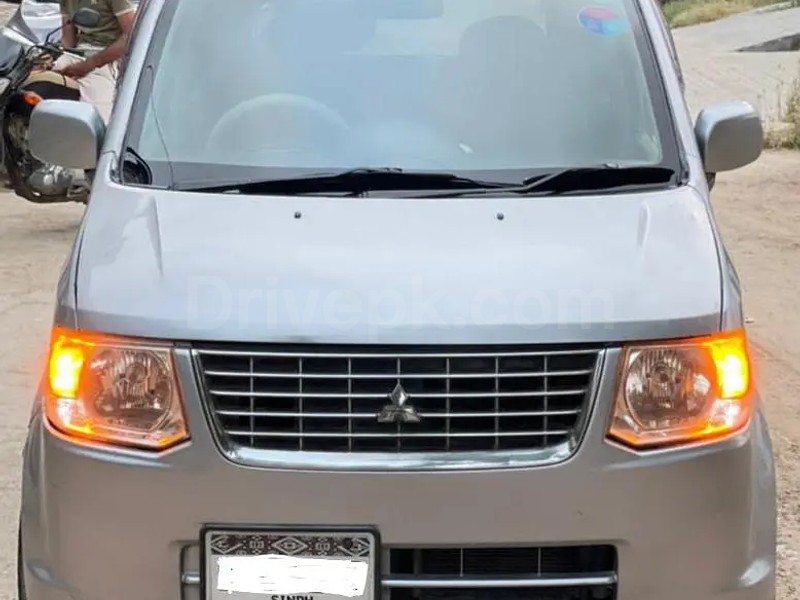 Mitsubishi Ek Wagon 2012