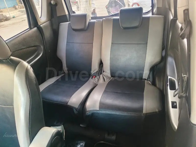 Mitsubishi EK Custom 2013
