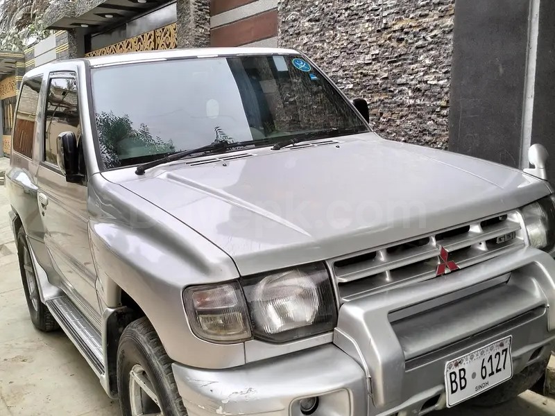 Mitsubishi Pajero 1995