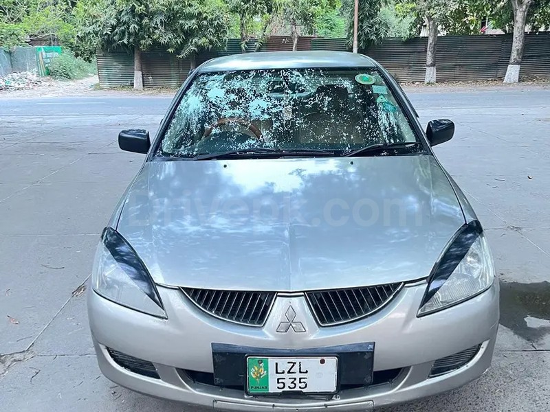 Mitsubishi Lancer 2005
