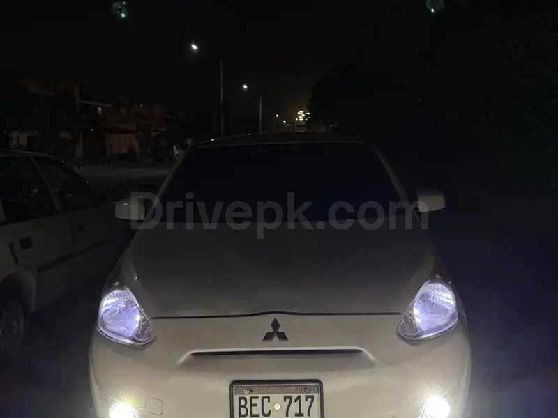 Mitsubishi Mirage 2014