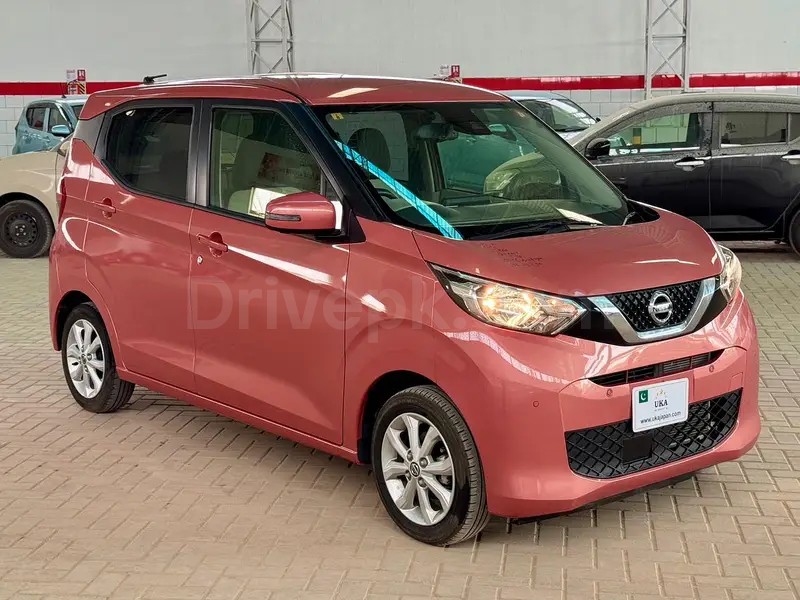 Mitsubishi Ek Wagon 2023