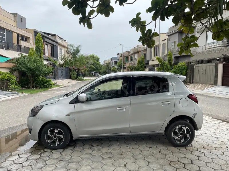 Mitsubishi Mirage 2014